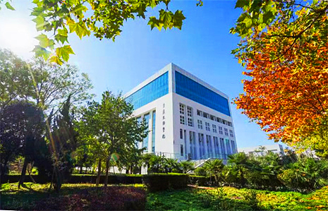 陕西服装工程学院