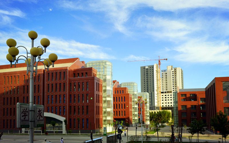 哈密职业技术学院