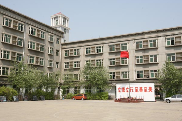 河北石家庄护理学校