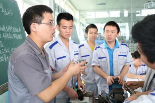 想学电工不知道去哪里学,我想学电工，在哪里学