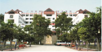 广州铁路机械学校地址,广东国防工业职工大学与广州铁路机械学校是否同一个学校？