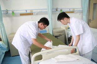 男孩学护理专业前景,男生学护理有前途吗？