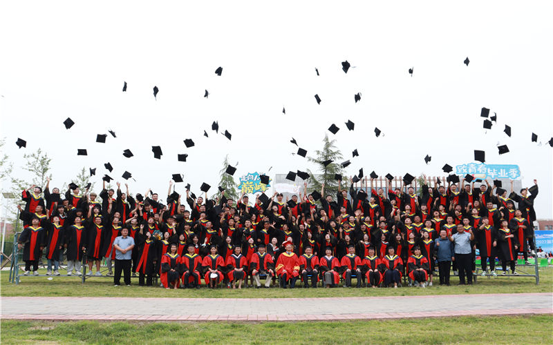 西安高新科技职业学院