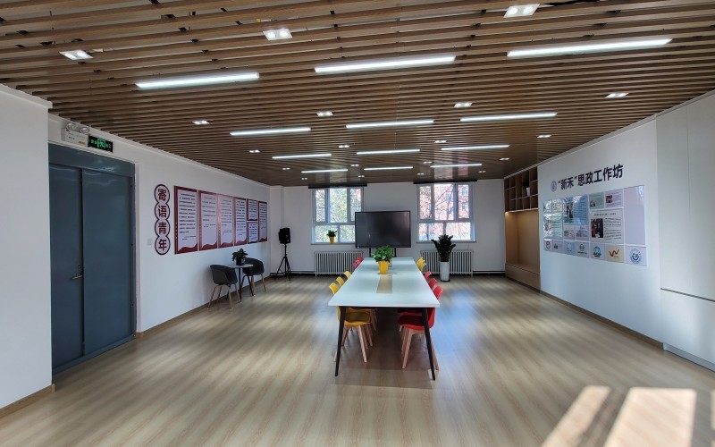 新疆农业职业技术大学