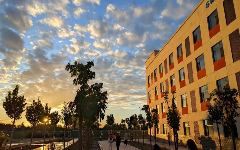 铁门关职业技术学院