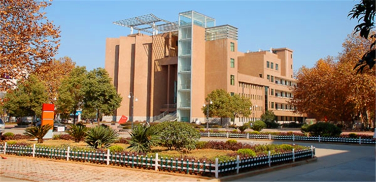 江西陶瓷工艺美术职业技术学院