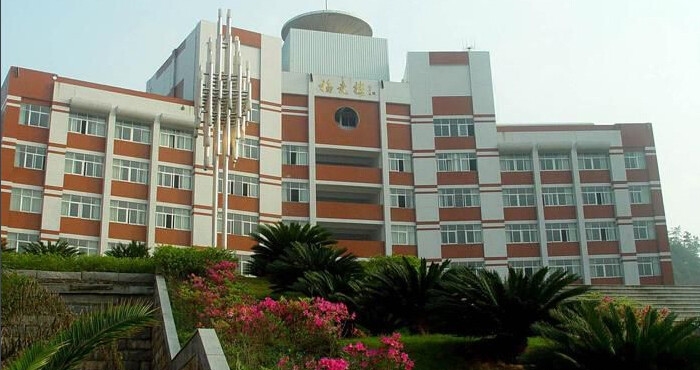 泉州工艺美术职业学院