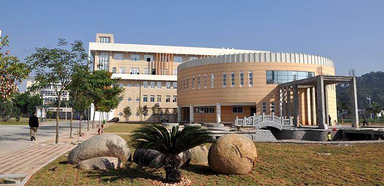 漳州城市职业学院