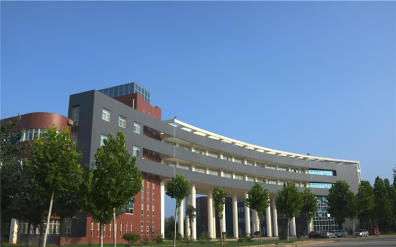 聊城大学