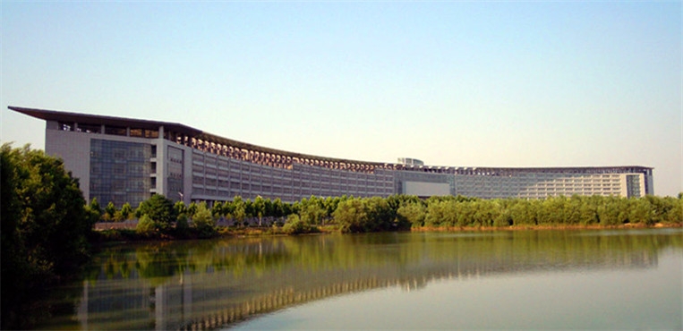 河南中医药大学