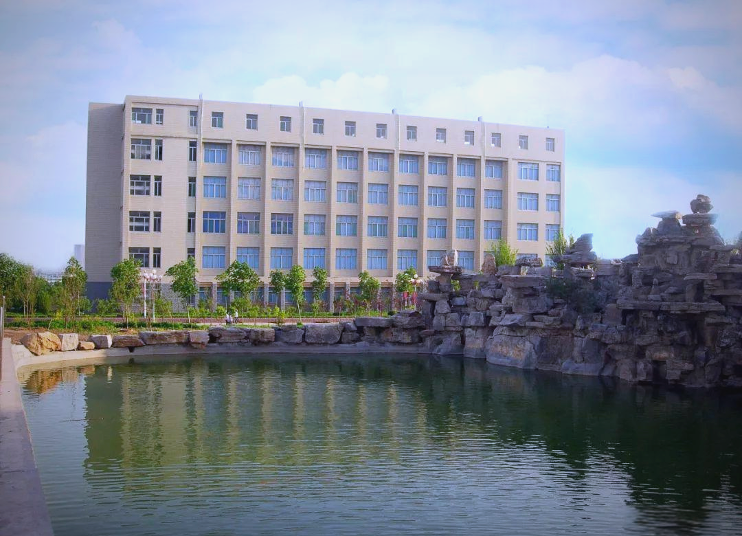 山东杏林科技职业学院