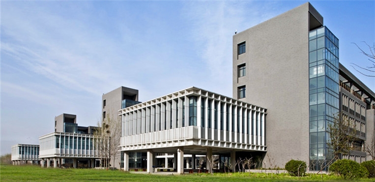 河南财政金融学院