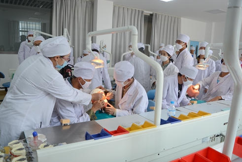 昆明卫生职业学院