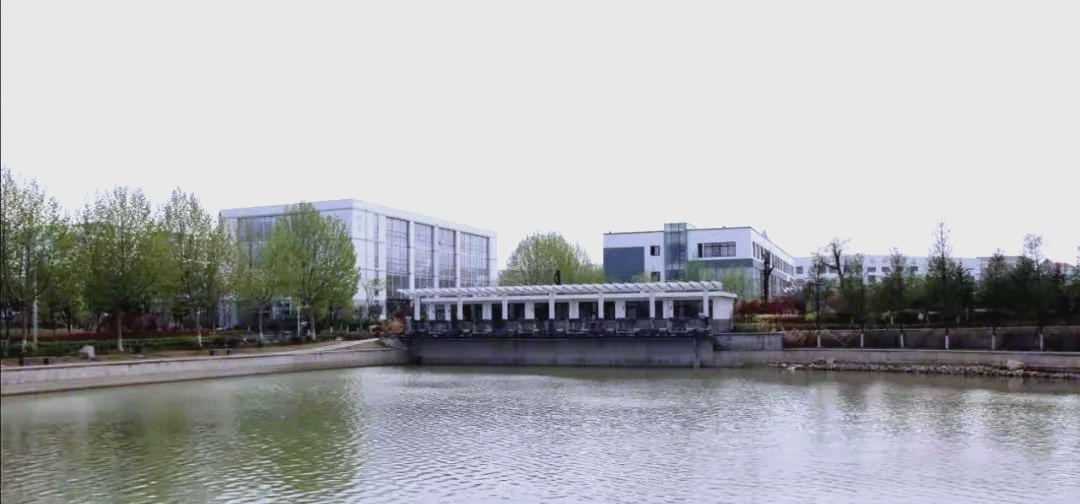 日照航海工程职业学院