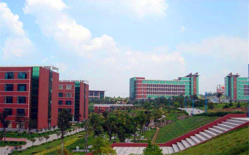 淄博师范高等专科学校