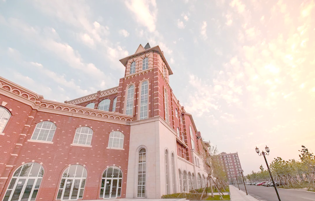 青岛航空科技职业学院