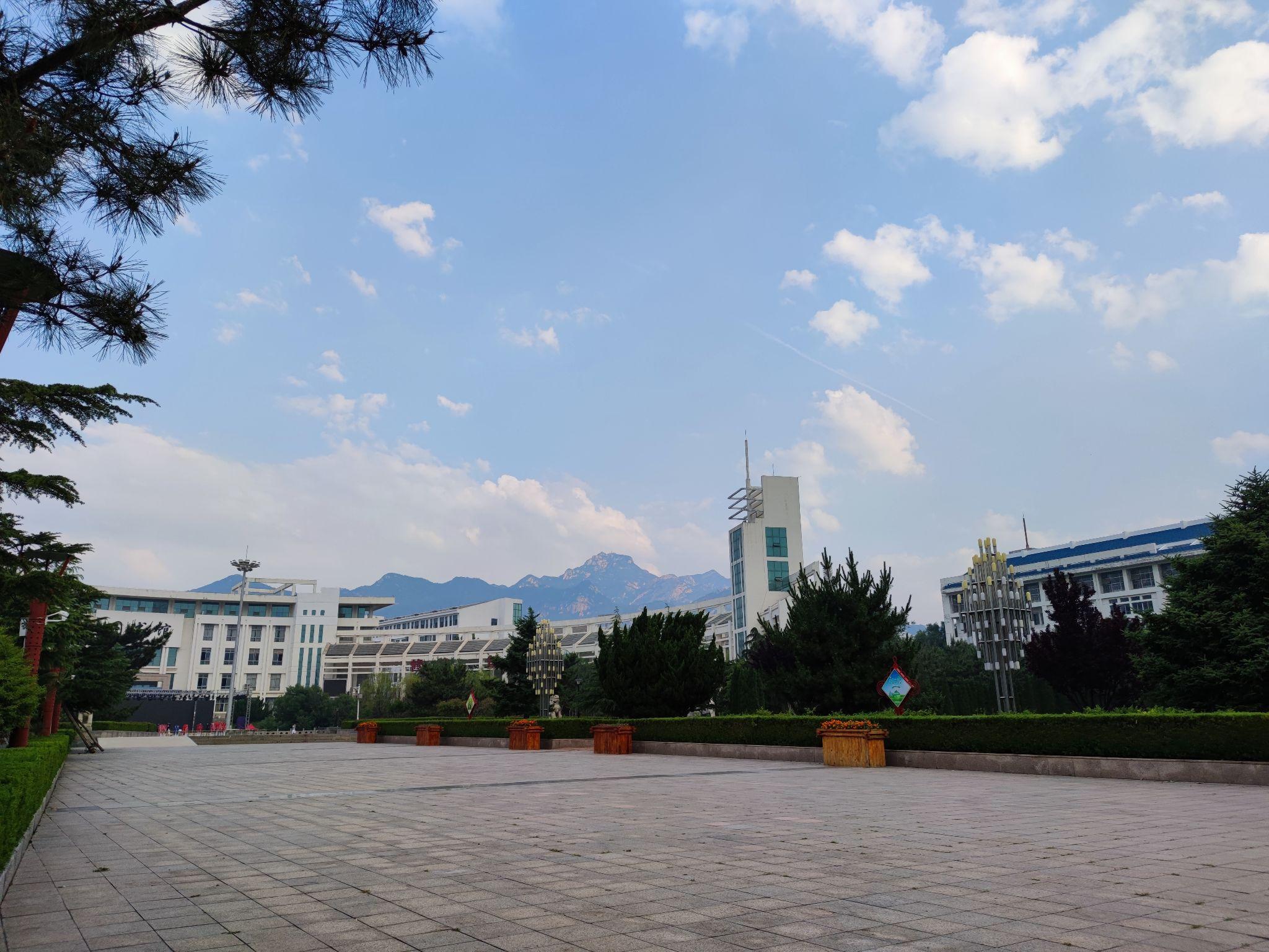 泰山职业技术学院