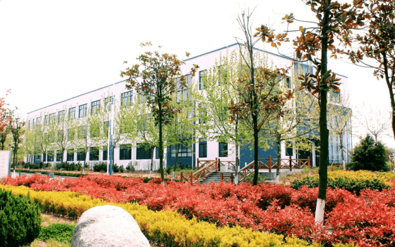 日照航海工程职业学院