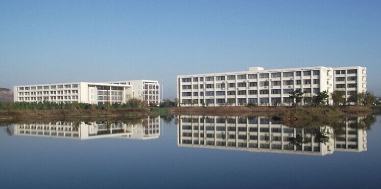 山东药品食品职业学院