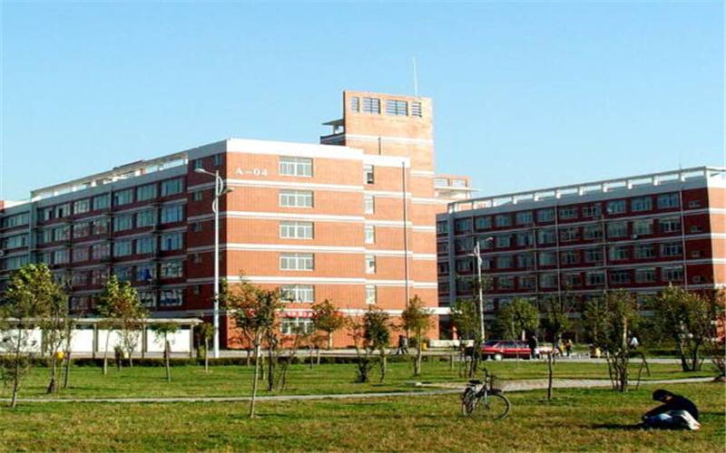 新乡医学院三全学院