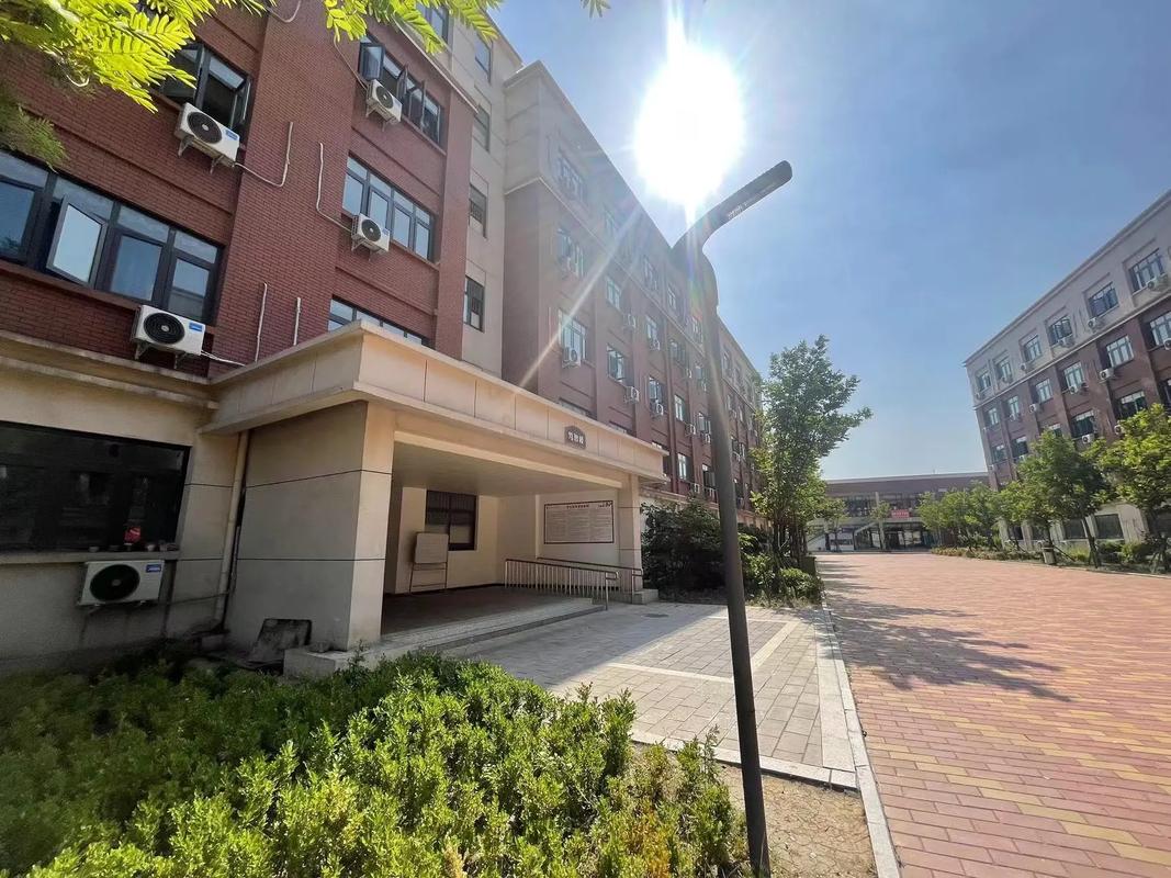 平顶山文化艺术职业学院