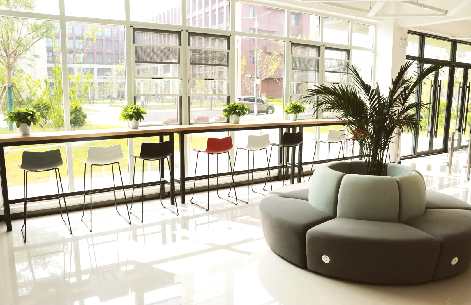 河南新乡工商职业学院