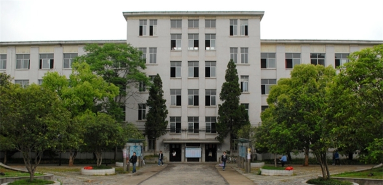 武汉工程大学邮电与信息工程学院