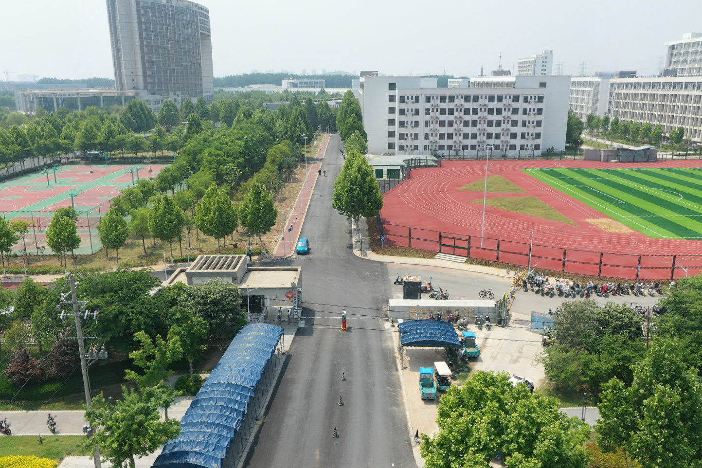 郑州电子商务职业学院