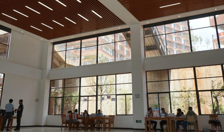 滇西应用技术大学