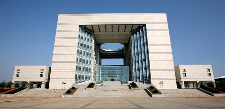 湖北中医药大学