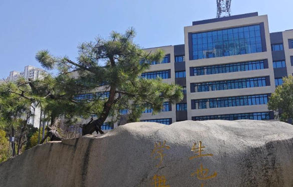 安徽工贸职业技术学院