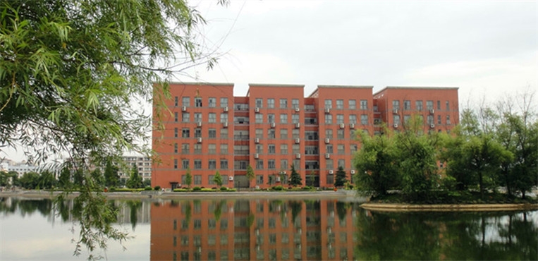 湖南中医药大学