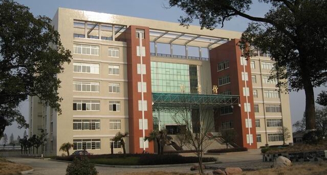 湖南生物机电职业技术学院