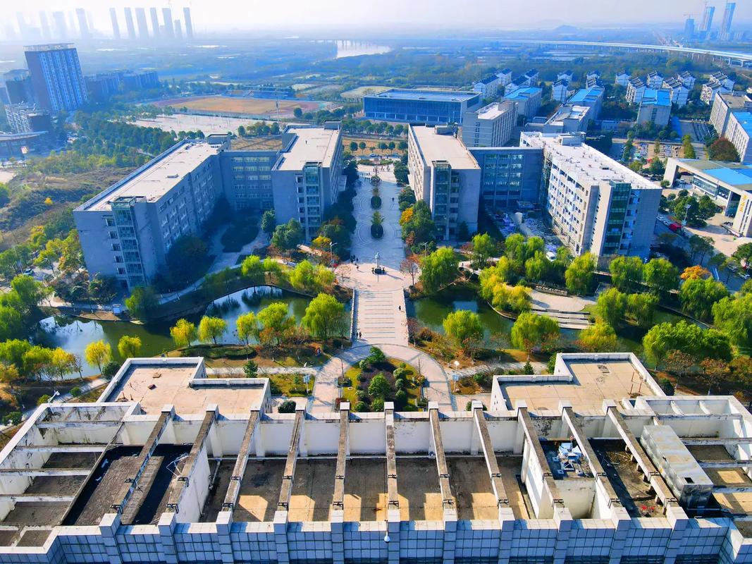 湖北国土资源职业学院