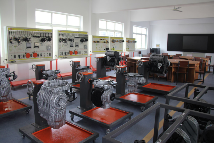 荆门通用航空职业技术学院