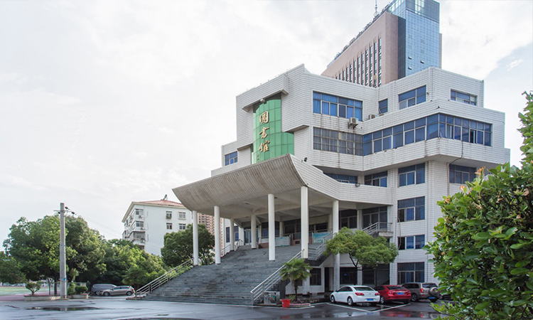 黄冈科技职业学院