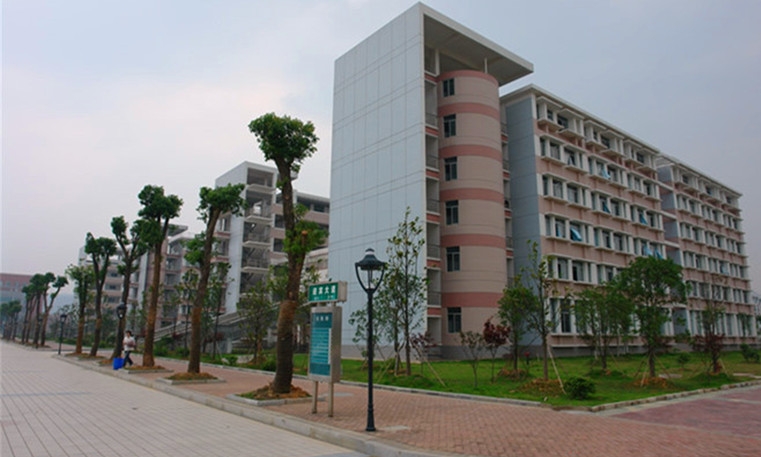 湖南中医药大学