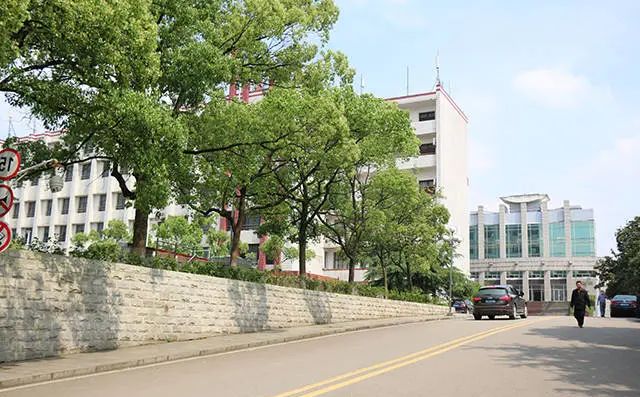 湘潭科技职业学院