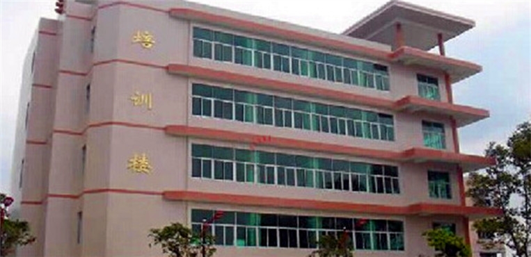 广州华南商贸职业学院