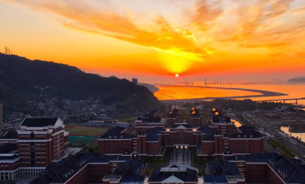 温州医科大学仁济学院