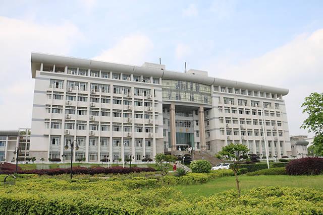 湘潭科技职业学院