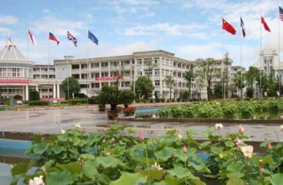 浙江越秀外国语学院