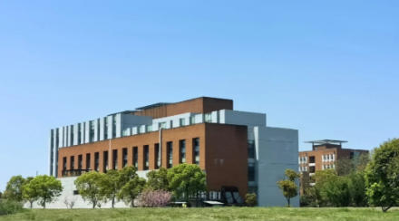 宁波大学