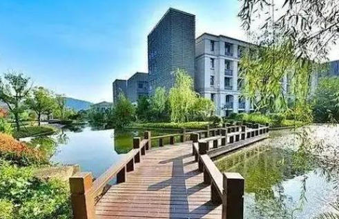 浙江外国语学院