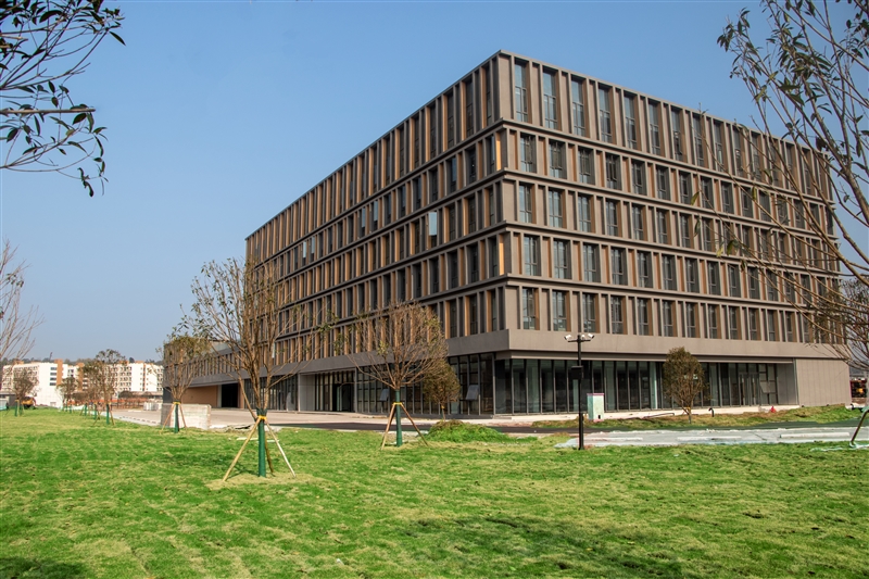 重庆现代制造职业学院