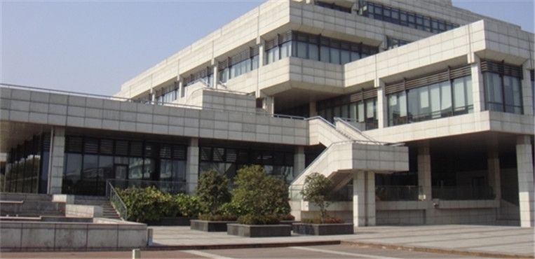 广西外国语学院