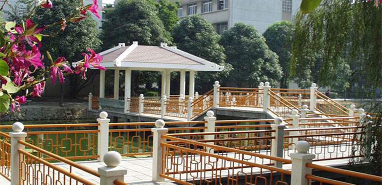 广西工业职业技术学院