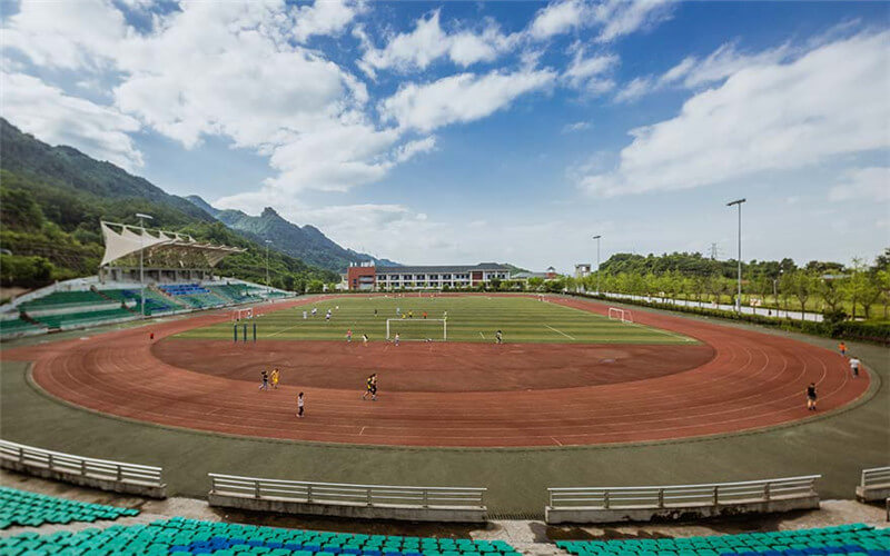 四川外国语大学