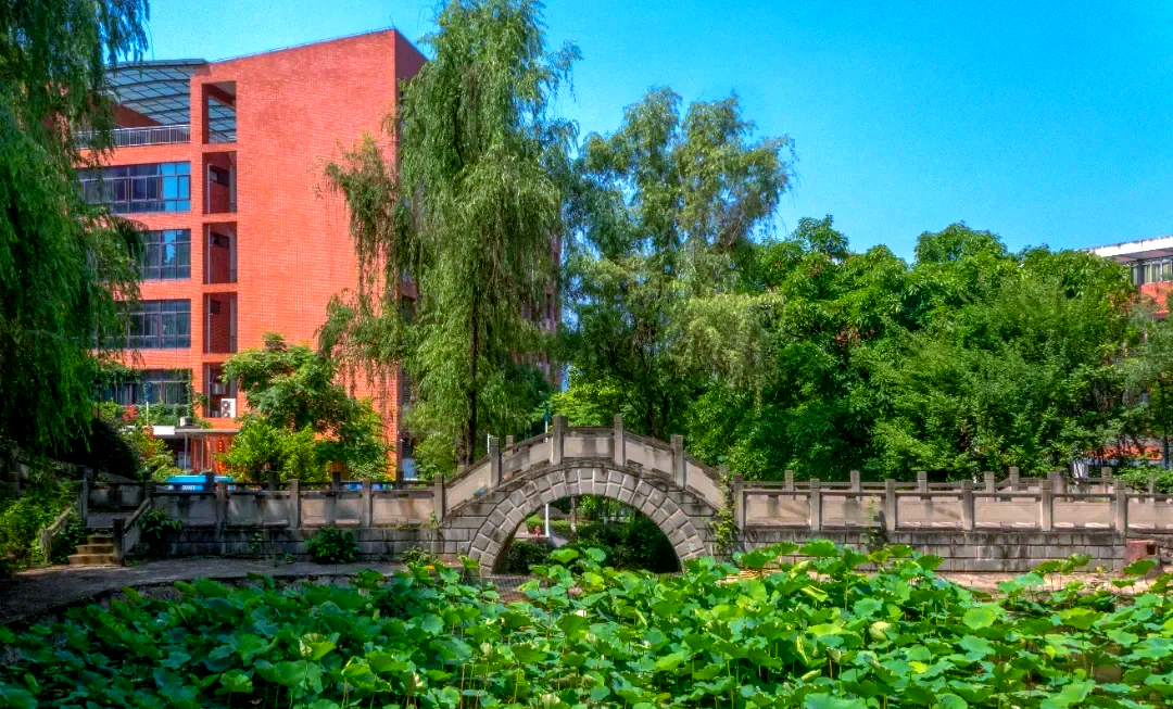 重庆文化艺术职业学院