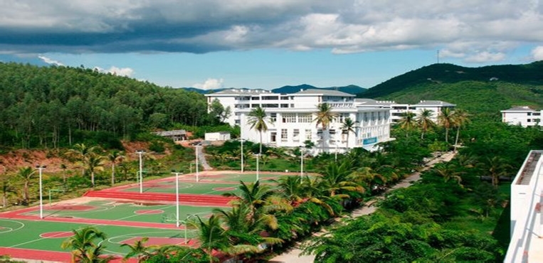 三亚理工职业学院